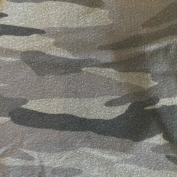 Splendid Camouflage Sweatshirt & Sweatpants joggers - Picture 6 of 10